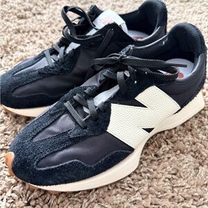 New Balance 327 Women’s Athletic Shoes. 9 wide. Price is firm.